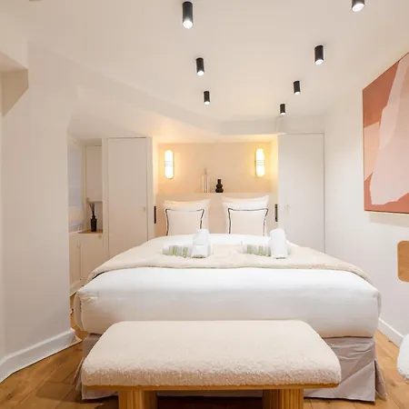 Cia - Saint-germain Des Pres * باريس